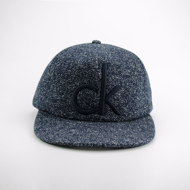 Gorra Urbana con Letras en Relieve DAILYRUN | Unisex · Talla Única · 18 Estilos
