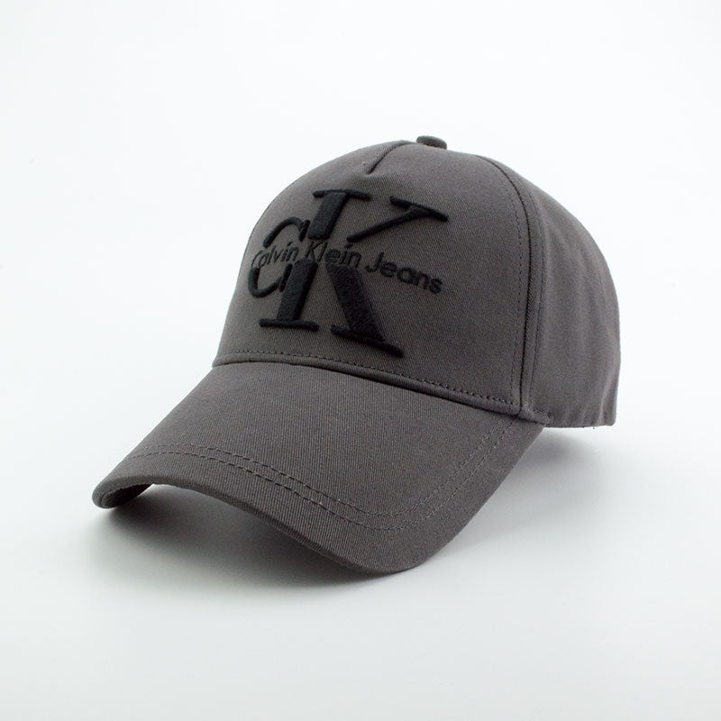 Gorra Urbana con Letras en Relieve DAILYRUN | Unisex · Talla Única · 18 Estilos