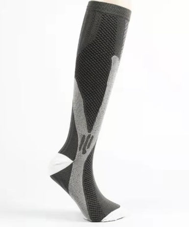Calcetines de Compresión DAILYRUN | 20-30 mmHg para Running, Ciclismo y Uso Diario